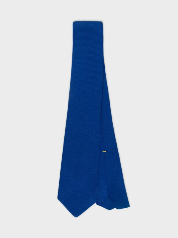 Шелковый галстук без подкладки